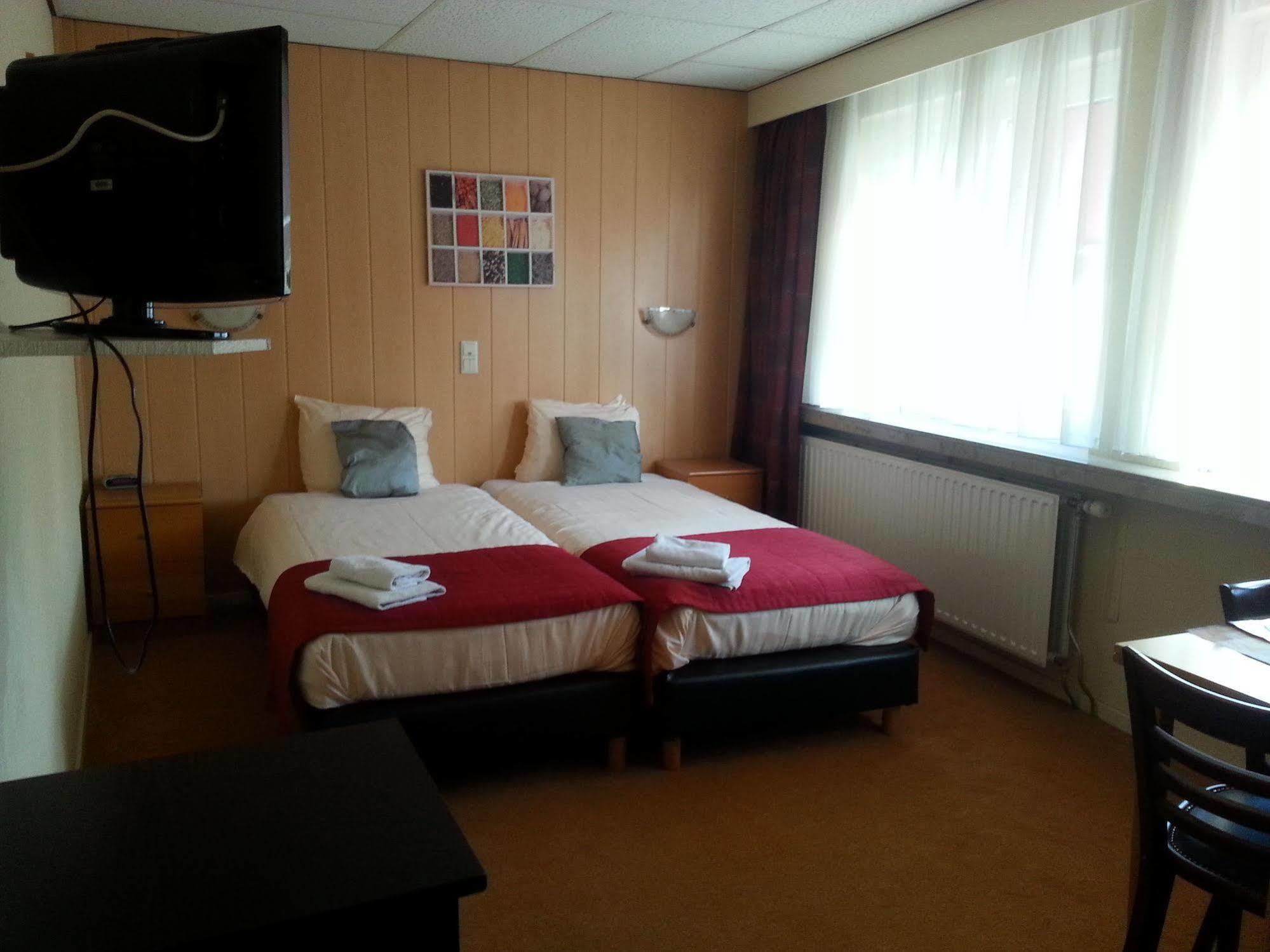 Oranje Hotel סיטארד מראה חיצוני תמונה